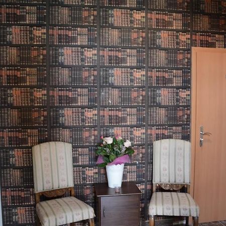 Hostel Ksiezycowy Inowrocław Eksteriør billede