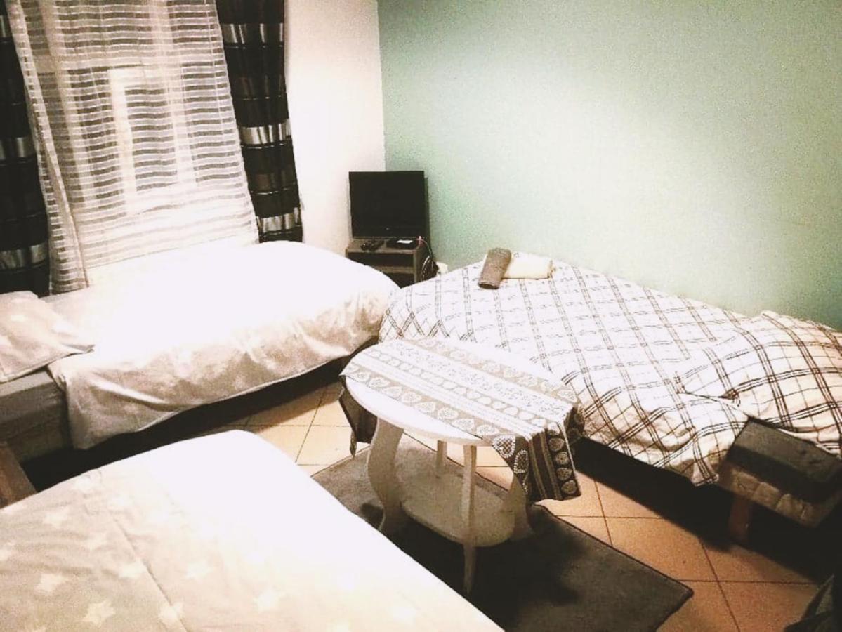 Hostel Ksiezycowy Inowrocław Eksteriør billede